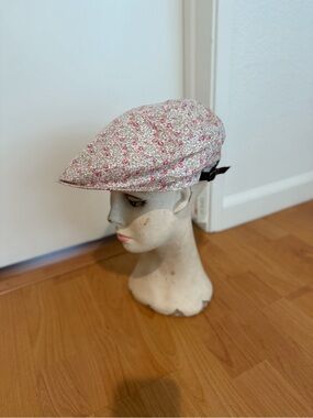 Grevi Pink Floral Newsboy Cap for Kids